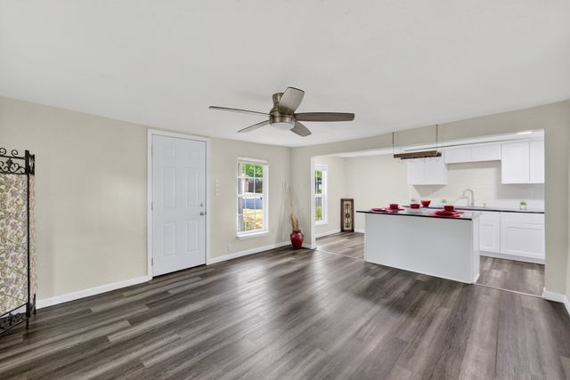 1008 Van Winkle Street, Weatherford, TX 76086