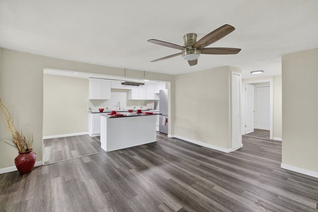 1008 Van Winkle Street, Weatherford, TX 76086