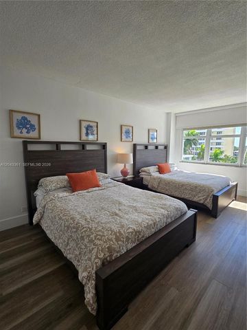 5601 Collins Avenue 520, Miami Beach, FL 33140
