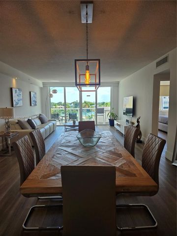 5601 Collins Avenue 520, Miami Beach, FL 33140