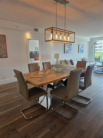 5601 Collins Avenue 520, Miami Beach, FL 33140