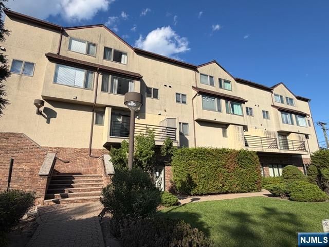 1309 15th Street, Fort Lee, NJ 07024