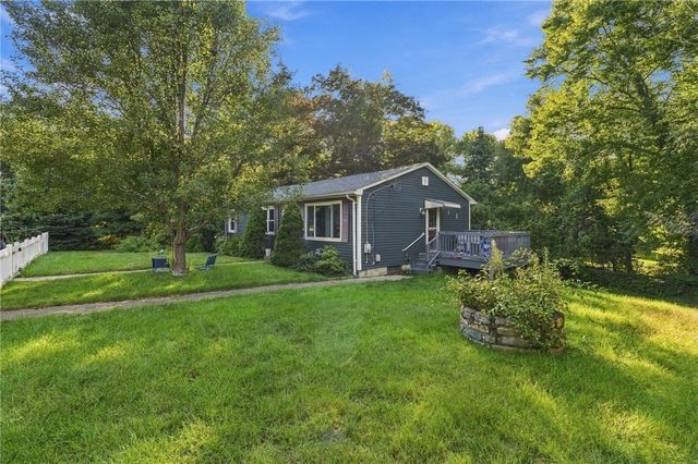 17 Pleasant View Circle, Smithfield, RI 02828