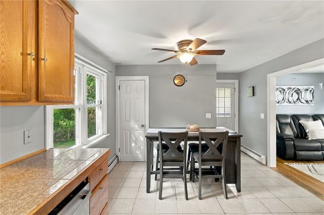 17 Pleasant View Circle, Smithfield, RI 02828