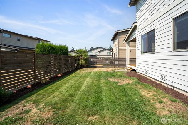 10721 SE 187th Place, Renton, WA 98055