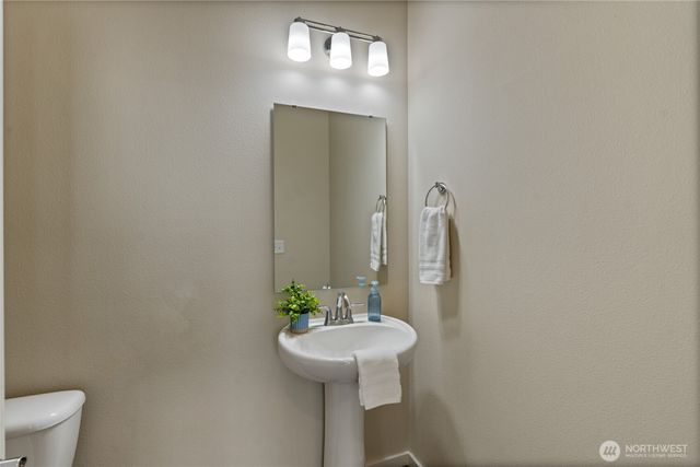10721 SE 187th Place, Renton, WA 98055