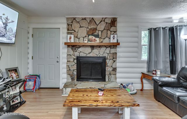 700 E Dewey Camp Drive, Florence, MS 39073