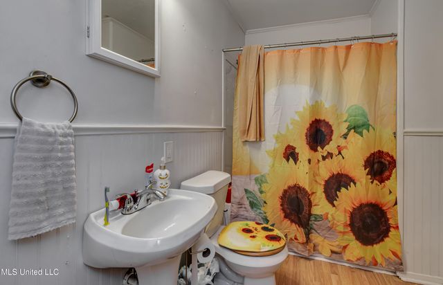 700 E Dewey Camp Drive, Florence, MS 39073
