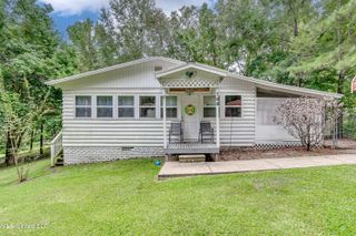 700 E Dewey Camp Drive, Florence, MS 39073