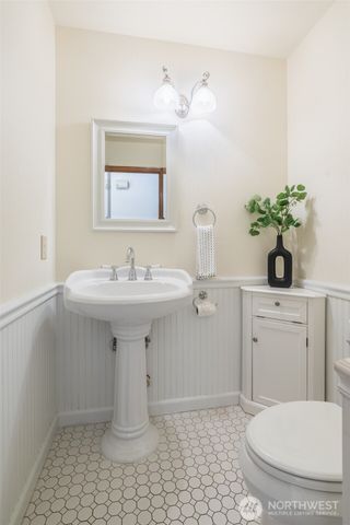 12327 44 Drive SE, Everett, WA 98028