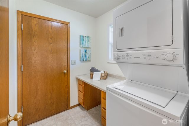 12327 44 Drive SE, Everett, WA 98028