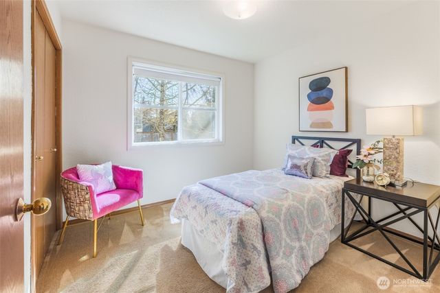 12327 44 Drive SE, Everett, WA 98028