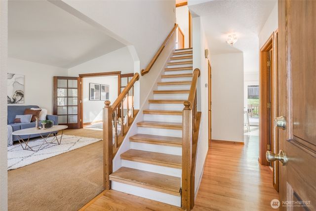 12327 44 Drive SE, Everett, WA 98028