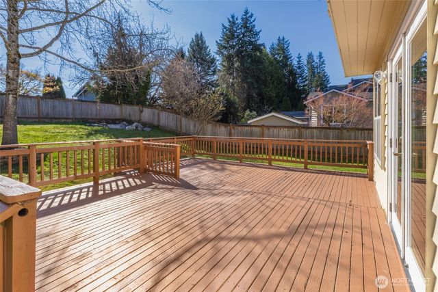 12327 44 Drive SE, Everett, WA 98028