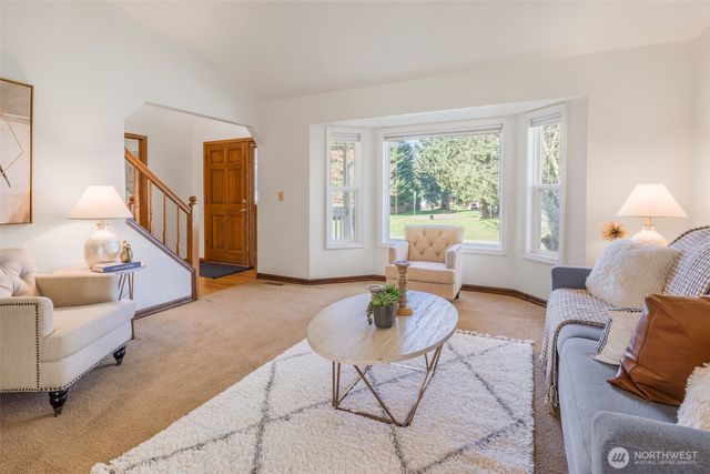 12327 44 Drive SE, Everett, WA 98028