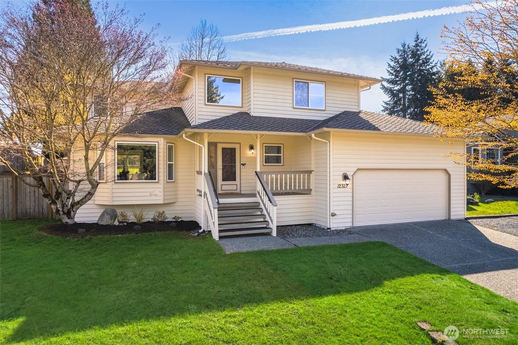 12327 44 Drive SE, Everett, WA 98028