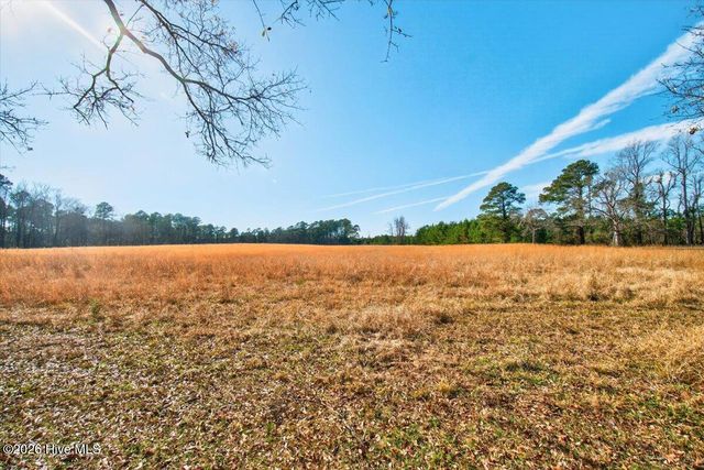 765 George II Highway SE, Winnabow, NC 28479