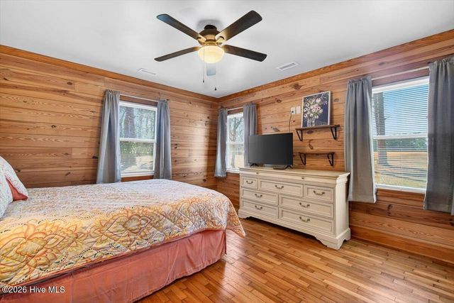 765 George II Highway SE, Winnabow, NC 28479