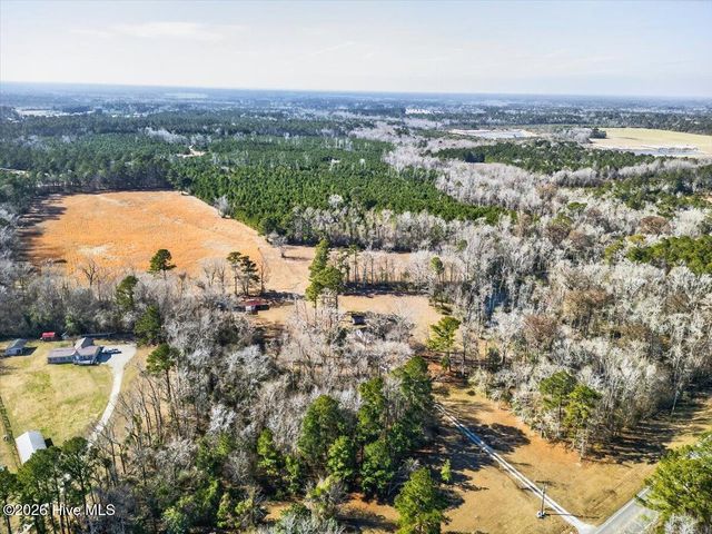 765 George II Highway SE, Winnabow, NC 28479