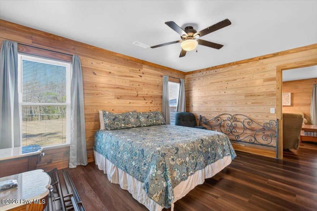 Image 22 of property listing at 765 George II Highway SE, Winnabow, NC 28479