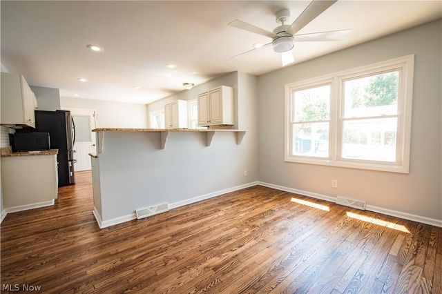 51 Sawmill Run Drive, Canfield, OH 44406