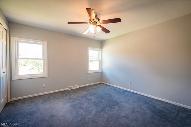 51 Sawmill Run Drive, Canfield, OH 44406