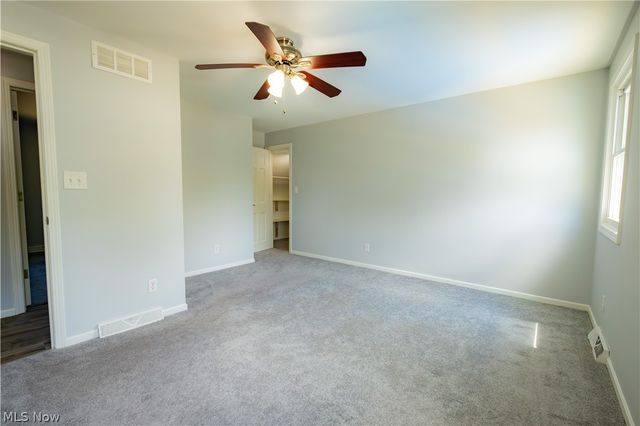 51 Sawmill Run Drive, Canfield, OH 44406