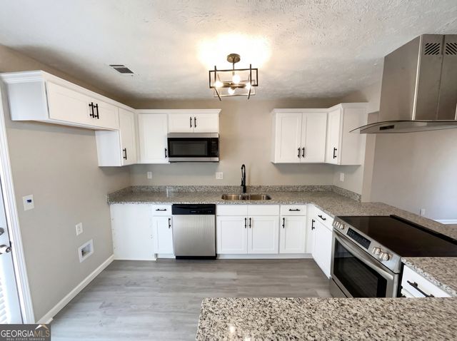 2296 Briarwood Circle SW, Conyers, GA 30094