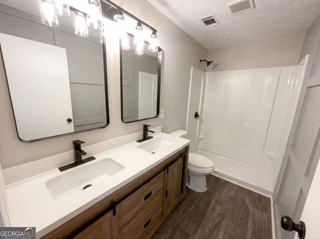 2296 Briarwood Circle SW, Conyers, GA 30094