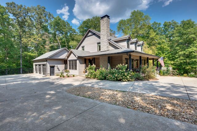 1168 Johnny Hall Rd, Burns, TN 37029