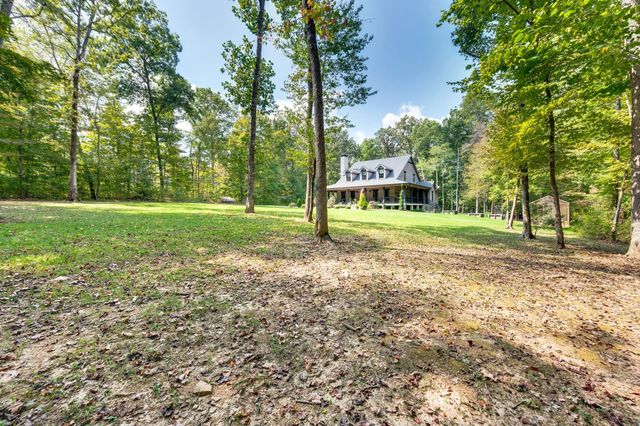 1168 Johnny Hall Rd, Burns, TN 37029