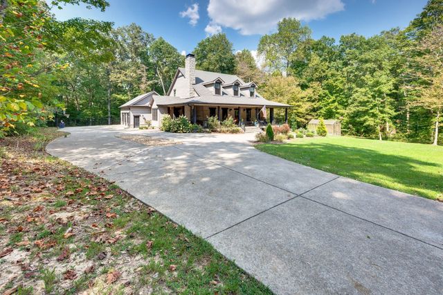 1168 Johnny Hall Rd, Burns, TN 37029