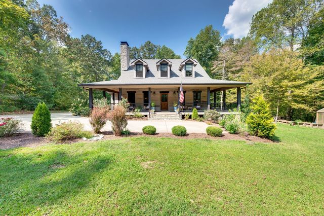 1168 Johnny Hall Rd, Burns, TN 37029