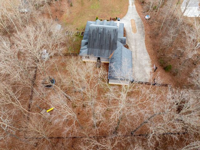 1168 Johnny Hall Rd, Burns, TN 37029