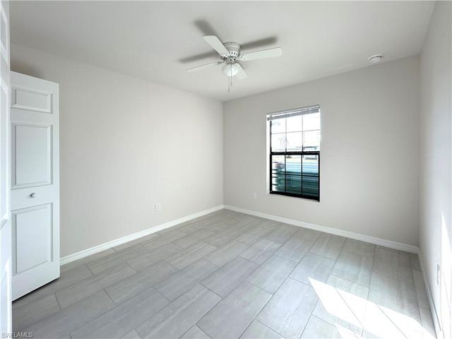 605 SE 14th ST, Cape Coral, FL 33990
