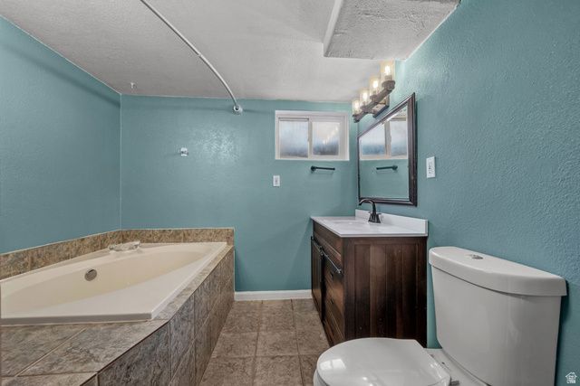 4683 S LEMONWOOD CIR, West Valley City, UT 84120