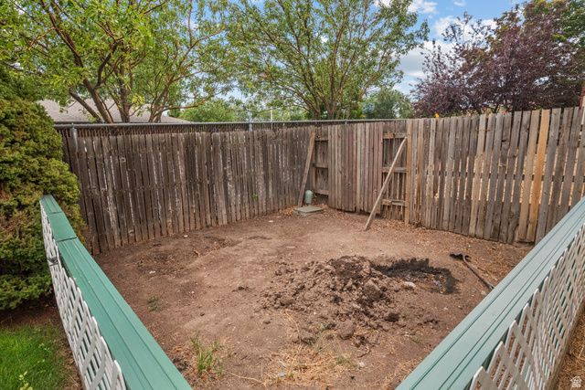 4683 S LEMONWOOD CIR, West Valley City, UT 84120
