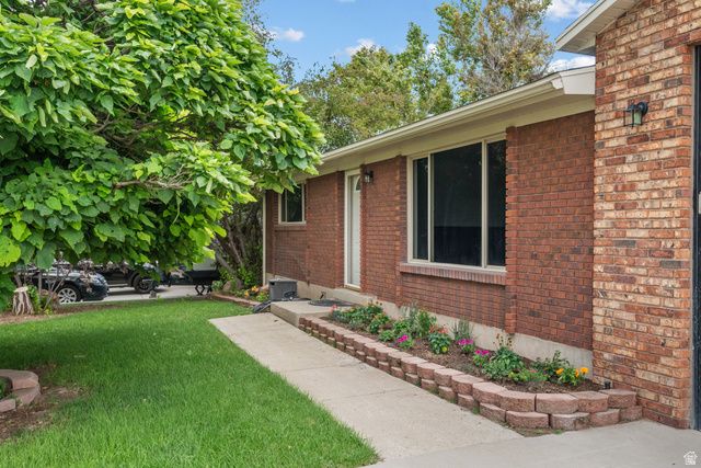 4683 S LEMONWOOD CIR, West Valley City, UT 84120