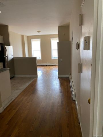 980 Sutter Avenue, Brooklyn, NY 11208