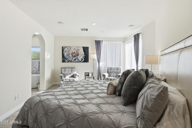 20802 N GRAYHAWK Drive 1107, Scottsdale, AZ 85255