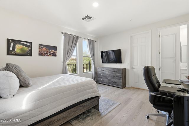 20802 N GRAYHAWK Drive 1107, Scottsdale, AZ 85255