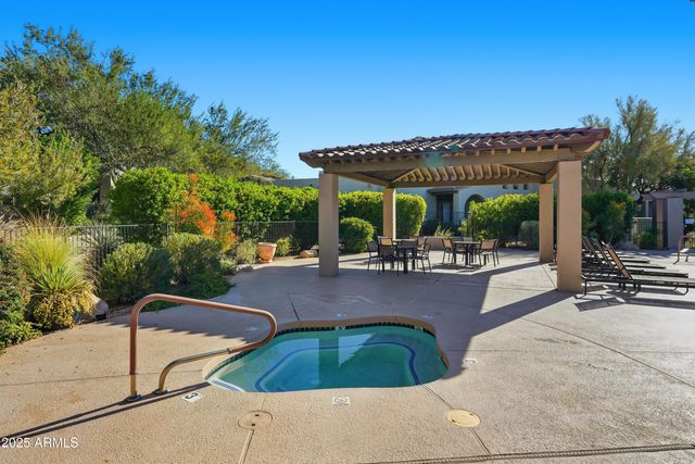 20802 N GRAYHAWK Drive 1107, Scottsdale, AZ 85255