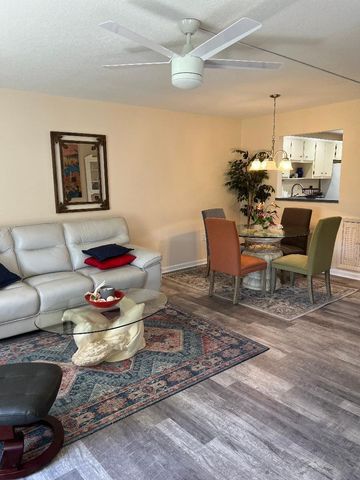 5403 SE Miles Grant Road H108, Stuart, FL 34997