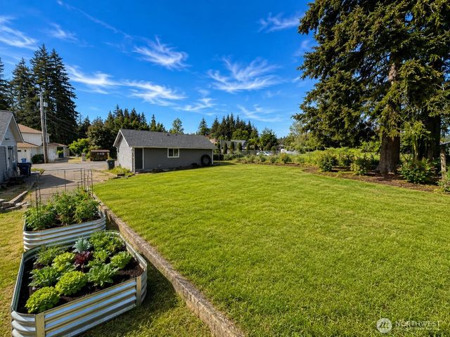 866 NW Karkainen Lane, Poulsbo, WA 98370