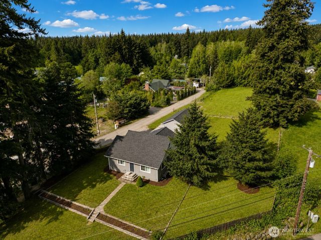 866 NW Karkainen Lane, Poulsbo, WA 98370