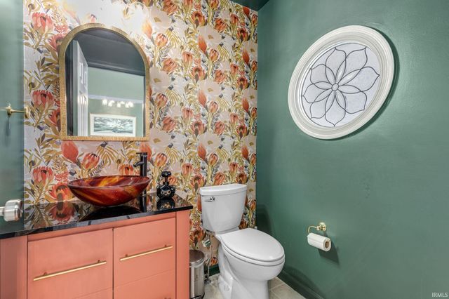 51022 Broken Wood Court, Granger, IN 46530