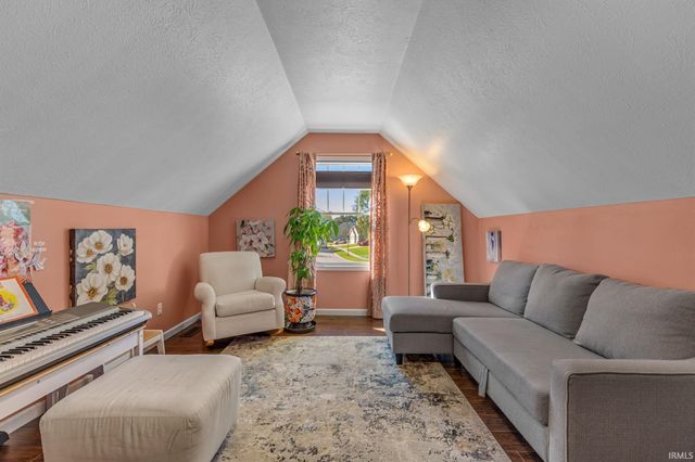 51022 Broken Wood Court, Granger, IN 46530