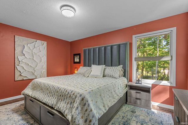 51022 Broken Wood Court, Granger, IN 46530