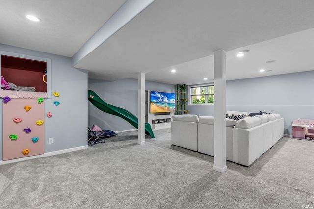 51022 Broken Wood Court, Granger, IN 46530