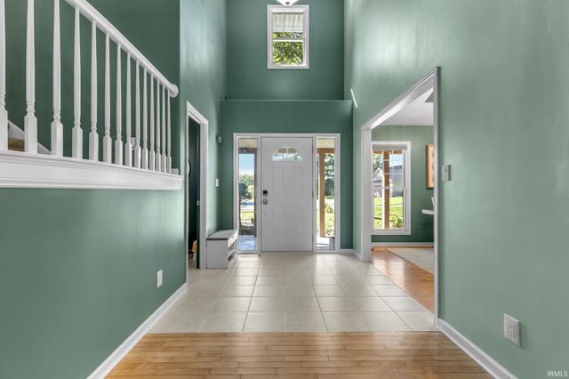 51022 Broken Wood Court, Granger, IN 46530